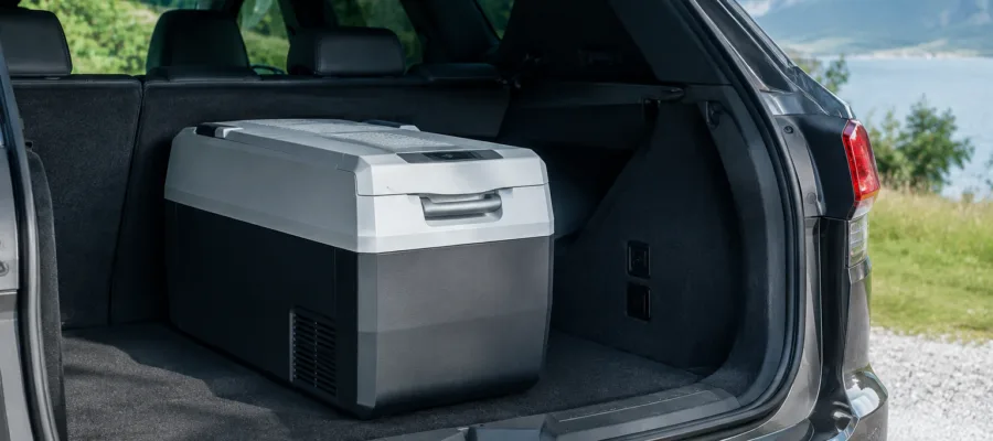 Kuehlboxen im Auto nutzen: Anleitung fuer Reisen, Pausen und lange Fahrten